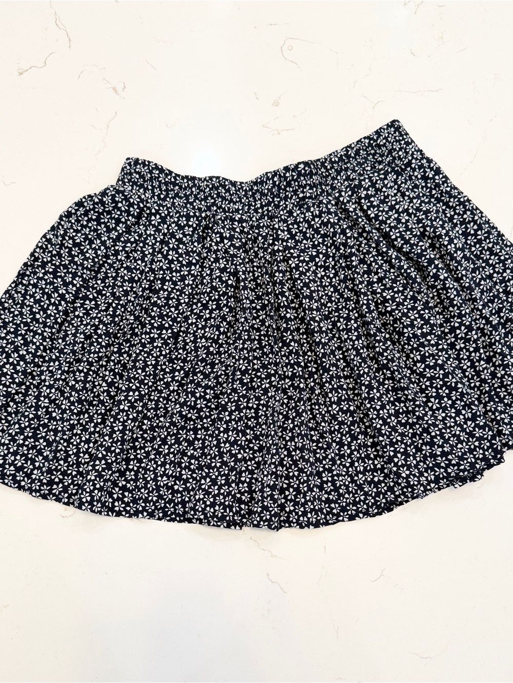 Brandy Melville Made in Italy Navy Floral Skater Mini Skirt/twee/coquette